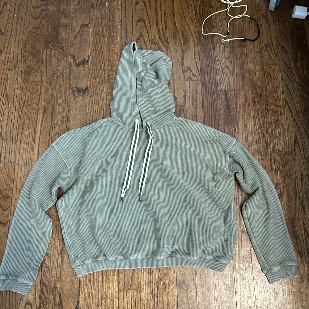 Aerie sweatshirt
